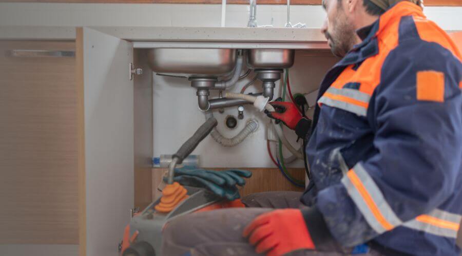 Local tankless water heater installation in Union Center, SD